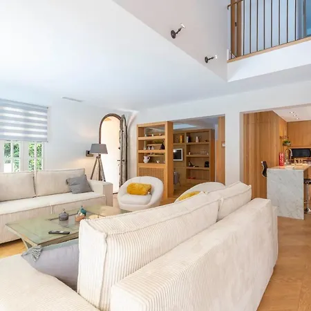 Les Lauriers Family House In The Center Of Les Pins Вілла *